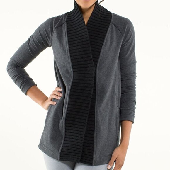 Lululemon Bliss Break Wrap Size 4 - Picture 3 of 9